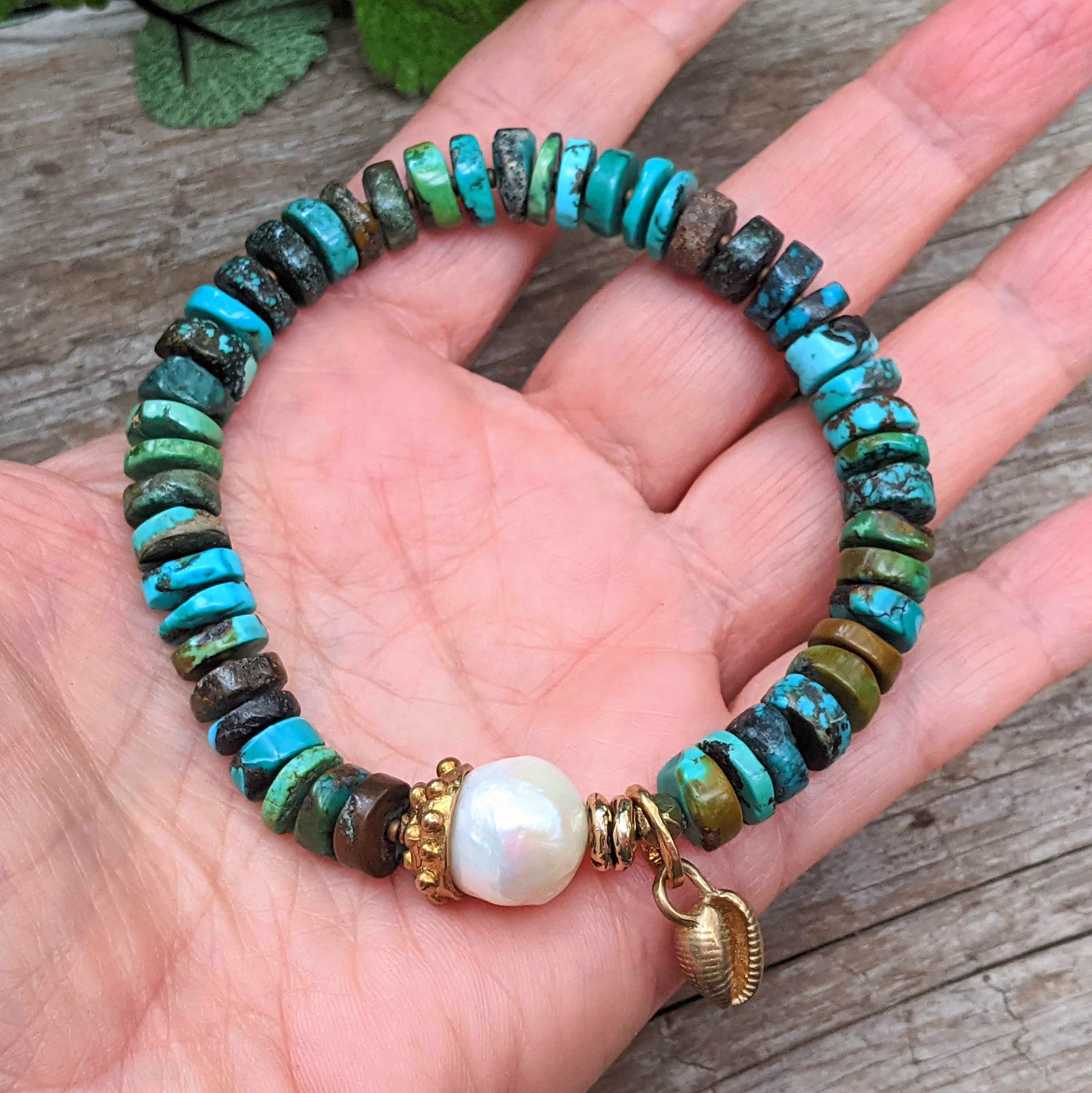 Turquoise & White Pearl Elastic Bracelet with Seashell Charm