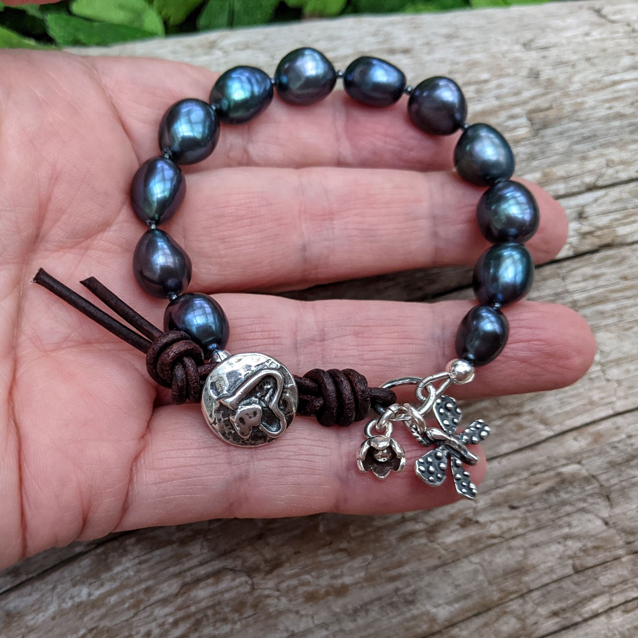 Black pearl bracelet. Charm jewelry. Butterfly bracelet. Hearts bracelet. Boho jewelry, bohemian bracelet. Handcrafted by Aurora Creative Jewellery.