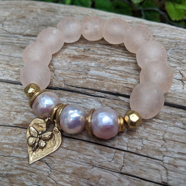 Three Pink Pearls & Sea Glass Elastic Bracelet with Heart Charm