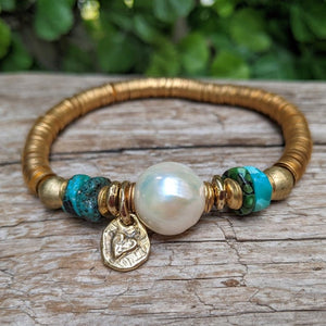Handmade artisan genuine turquoise and Edison pearl heart elastic bracelet by Aurora Creative Jewellery
