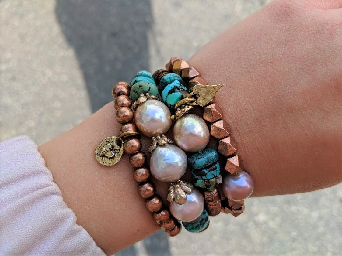 Handmade Turquoise Gemstone & Three Pink Pearls Elastic Bracelet by Aurora Creative Jewellery
