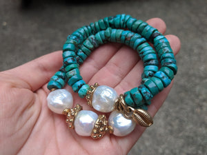 Handmade Turquoise gemstone & White Pearl Elastic Bracelet with Seashell Charm by Aurora Creative Jewellery